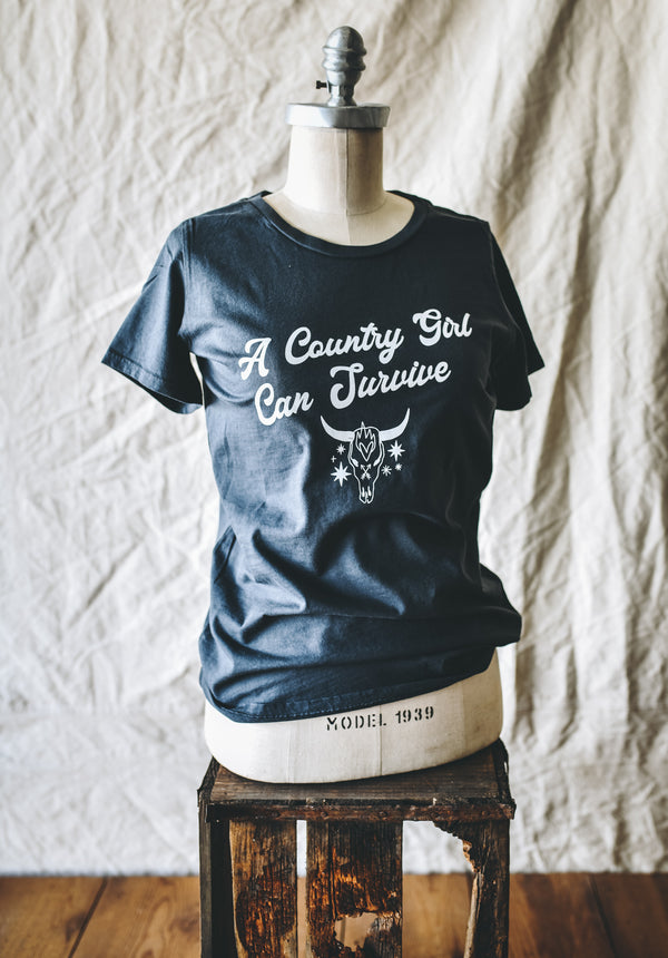 Country Girl Women's Vintage Tee